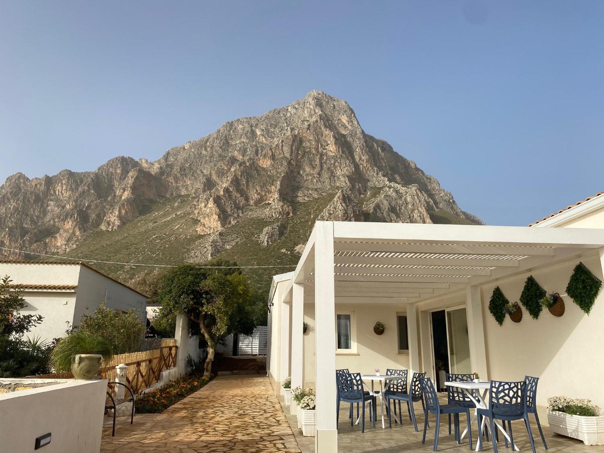 Sicilia In Versi * Custonaci